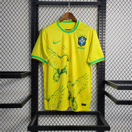 Brazilië — Gele Duif Tenue