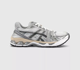 Asics — Grijze Sneakers